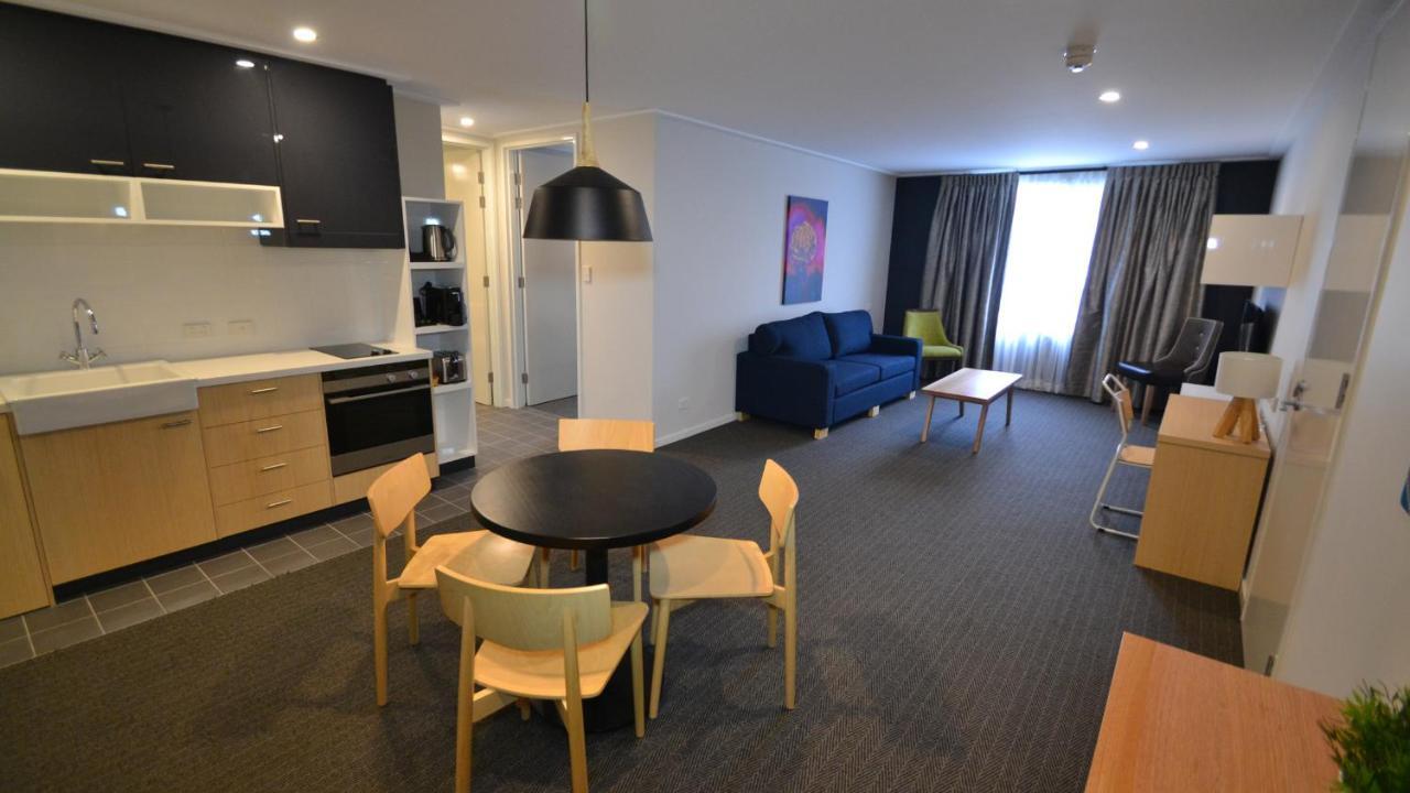 The Astor Suites Goulburn Εξωτερικό φωτογραφία